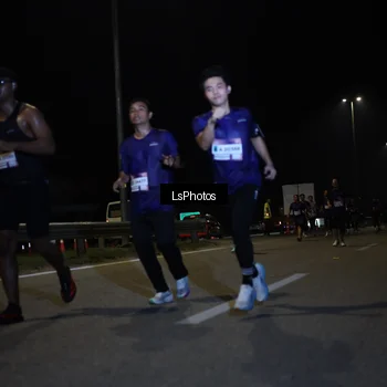 Runner Photo 7352724