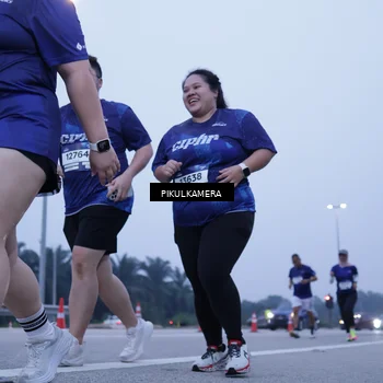 Runner Photo 7352730