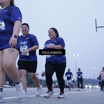 Runner Photo 7352747