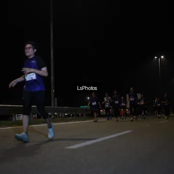 Runner Photo 7352752
