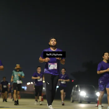 Runner Photo 7352753