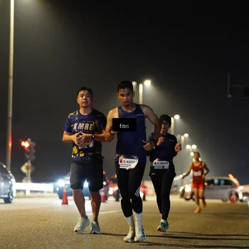 Runner Photo 7352773