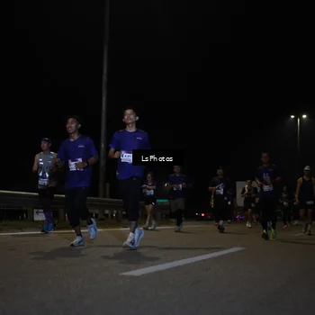 Runner Photo 7352775
