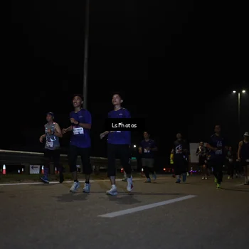 Runner Photo 7352776