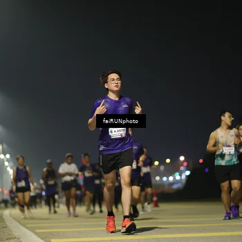 Runner Photo 7352777