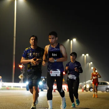 Runner Photo 7352787
