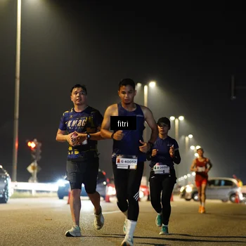 Runner Photo 7352792