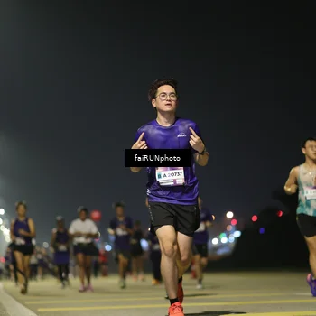 Runner Photo 7352797