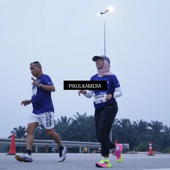 Runner Photo 7352801