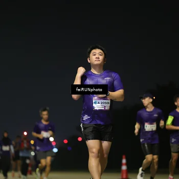 Runner Photo 7352821