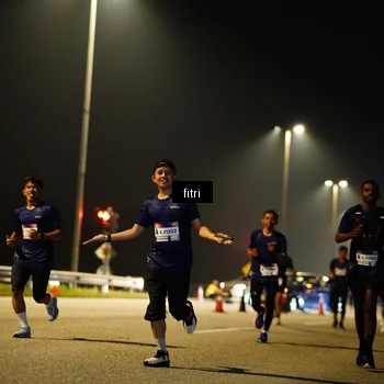 Runner Photo 7352859