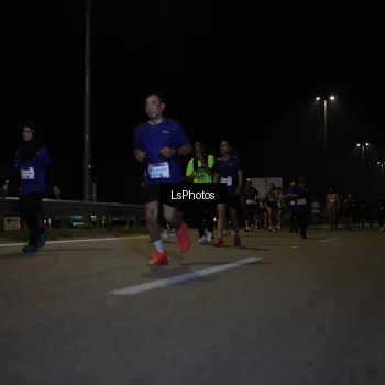Runner Photo 7352865