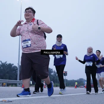 Runner Photo 7352888