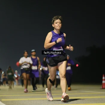Runner Photo 7352899