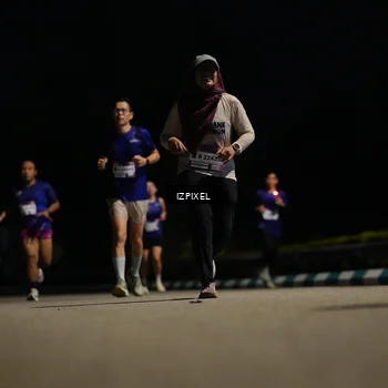 Runner Photo 7352901