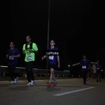 Runner Photo 7352915