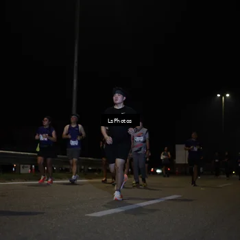 Runner Photo 7352960