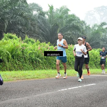 Runner Photo 7352976