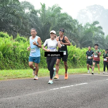Runner Photo 7352977