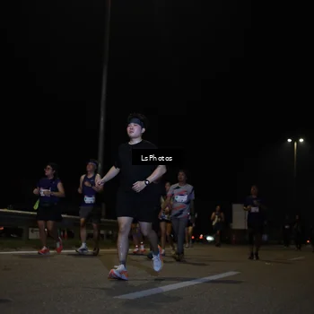Runner Photo 7352987
