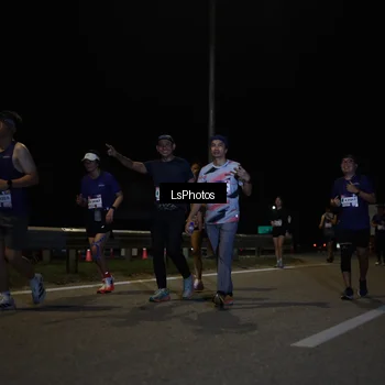 Runner Photo 7352993