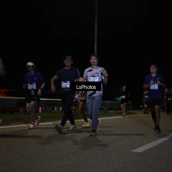 Runner Photo 7352994