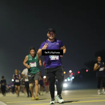 Runner Photo 7353010