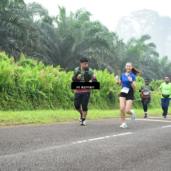 Runner Photo 7353012