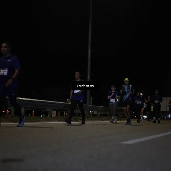 Runner Photo 7353028