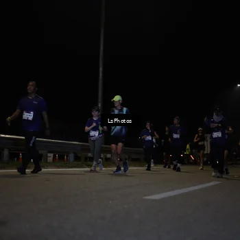 Runner Photo 7353035