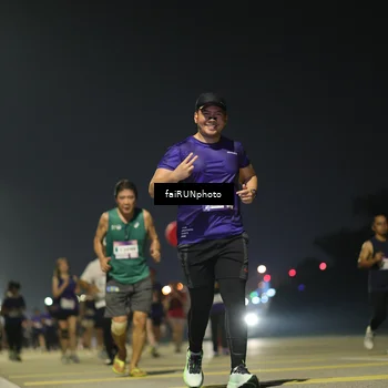 Runner Photo 7353036