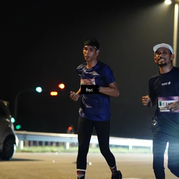 Runner Photo 7353037