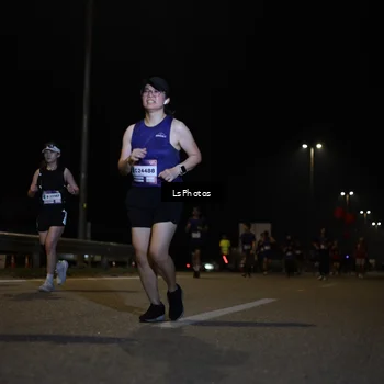 Runner Photo 7353052