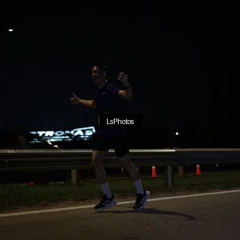 Runner Photo 7353054