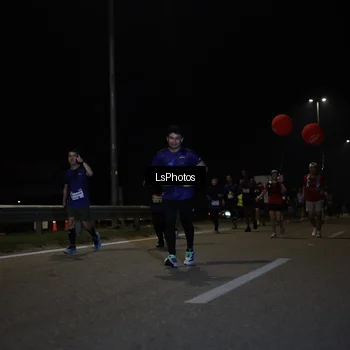 Runner Photo 7353058