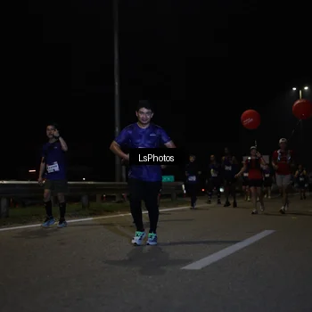Runner Photo 7353064