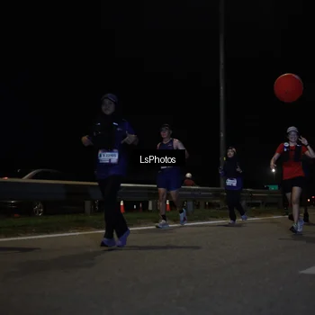 Runner Photo 7353081