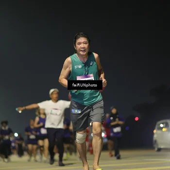 Runner Photo 7353086