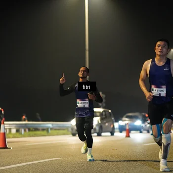 Runner Photo 7353098