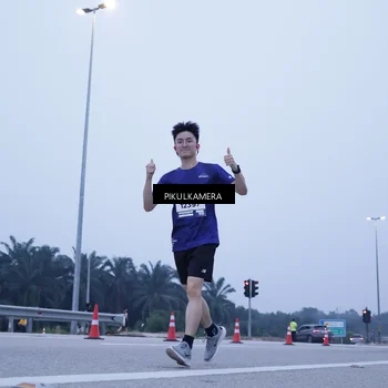 Runner Photo 7353132