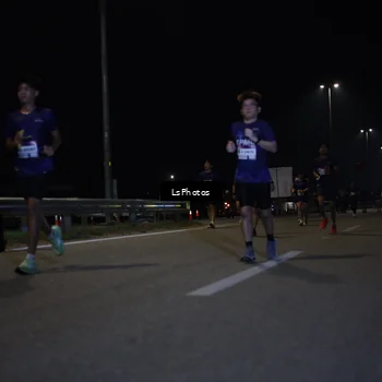 Runner Photo 7353134