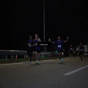 Runner Photo 7353142