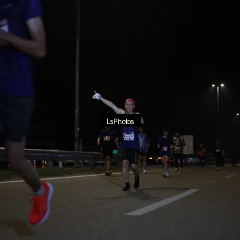 Runner Photo 7353181