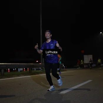 Runner Photo 7353203