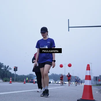 Runner Photo 7353224