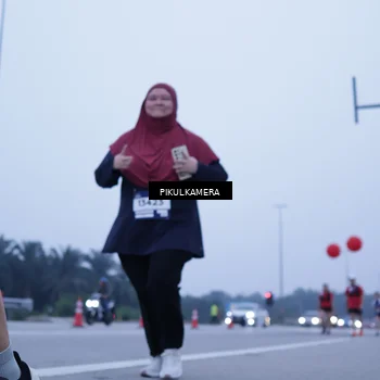 Runner Photo 7353234