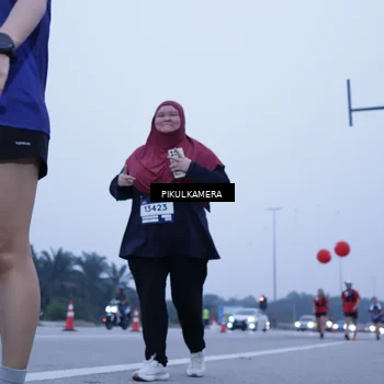 Runner Photo 7353248
