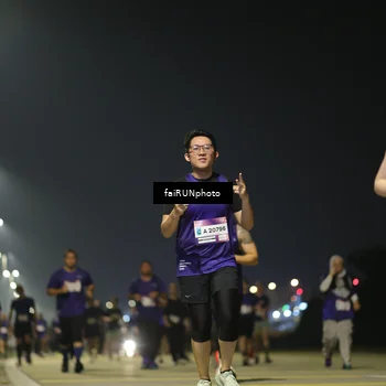 Runner Photo 7353250