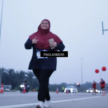 Runner Photo 7353284