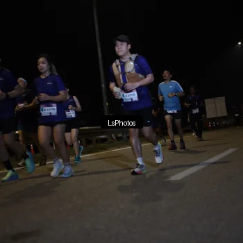 Runner Photo 7353301